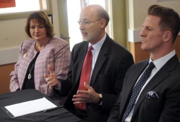 Gov. Wolf, Monroe community discuss addiction epidemic